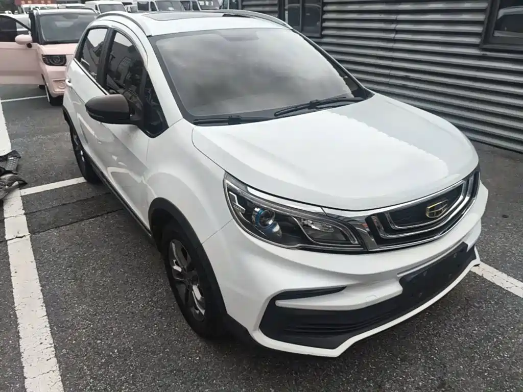 Geely Vision X3 — фото 4
