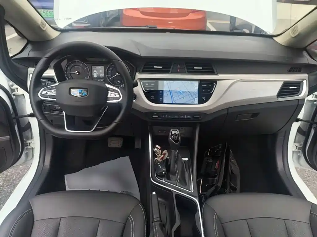 Geely Vision X3 — фото 10