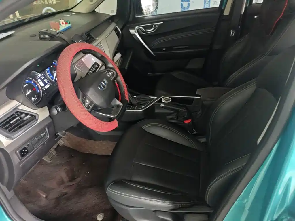 Geely Vision X3 — фото 15