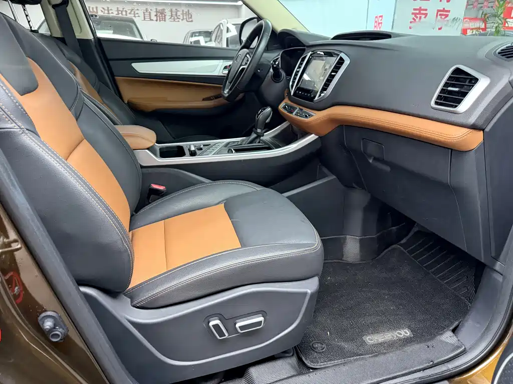 Geely Vision X6 — фото 8