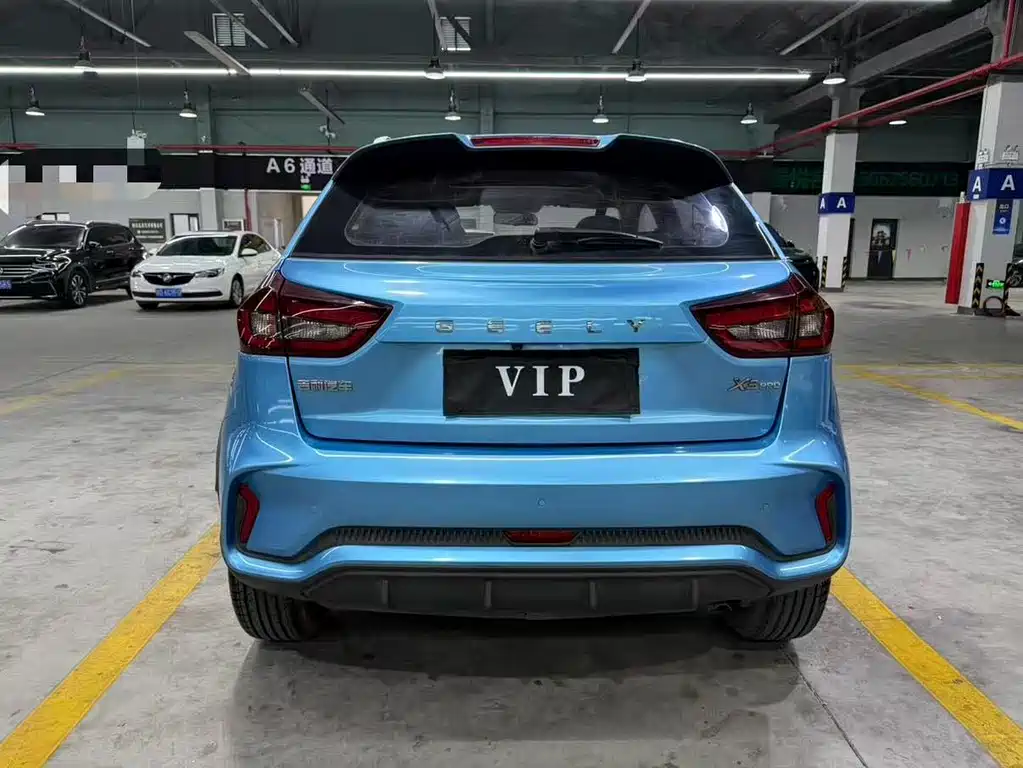 Geely Vision X3 — фото 8