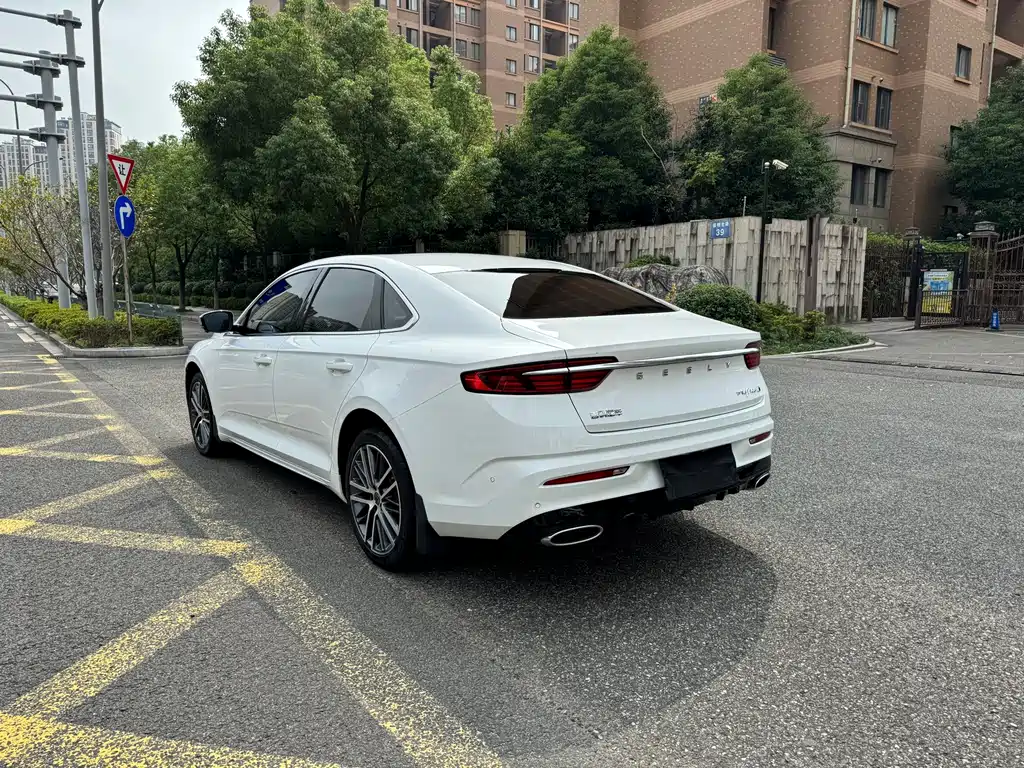 Geely Xingrui — фото 11