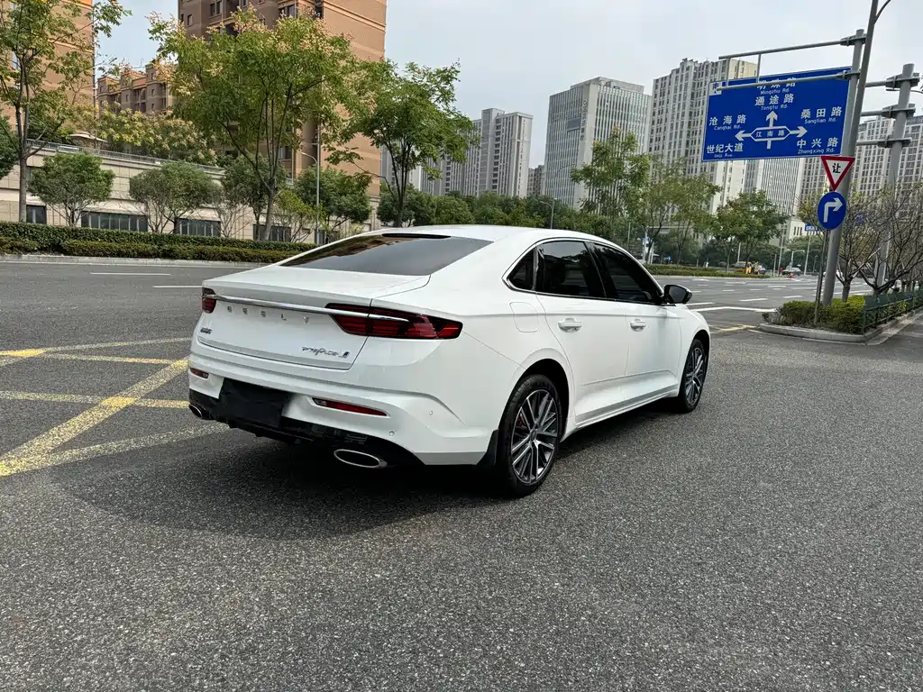 Geely Xingrui — фото 13