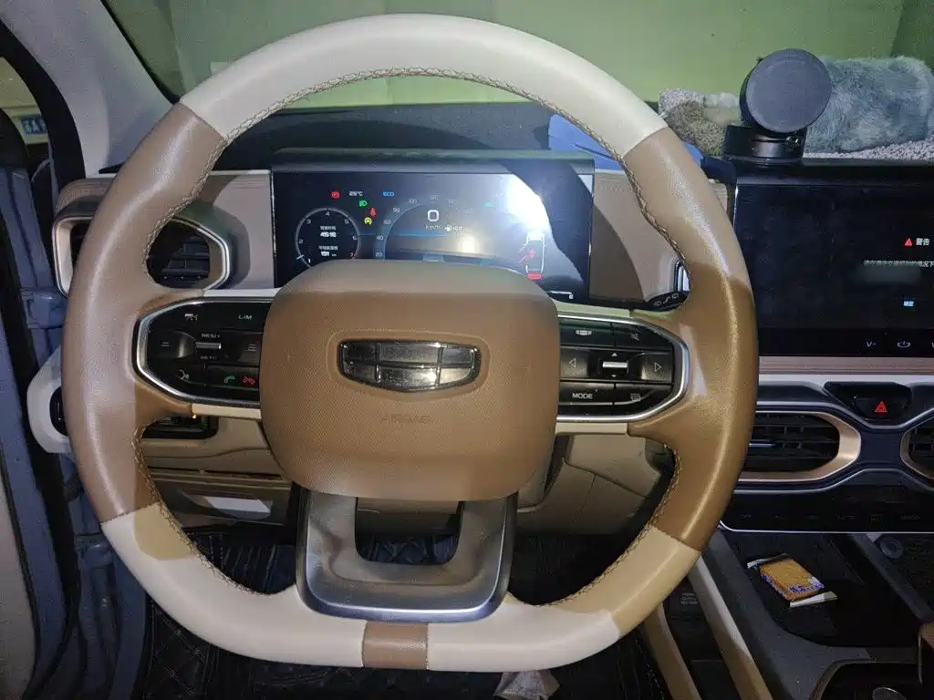 Geely Icon — фото 11
