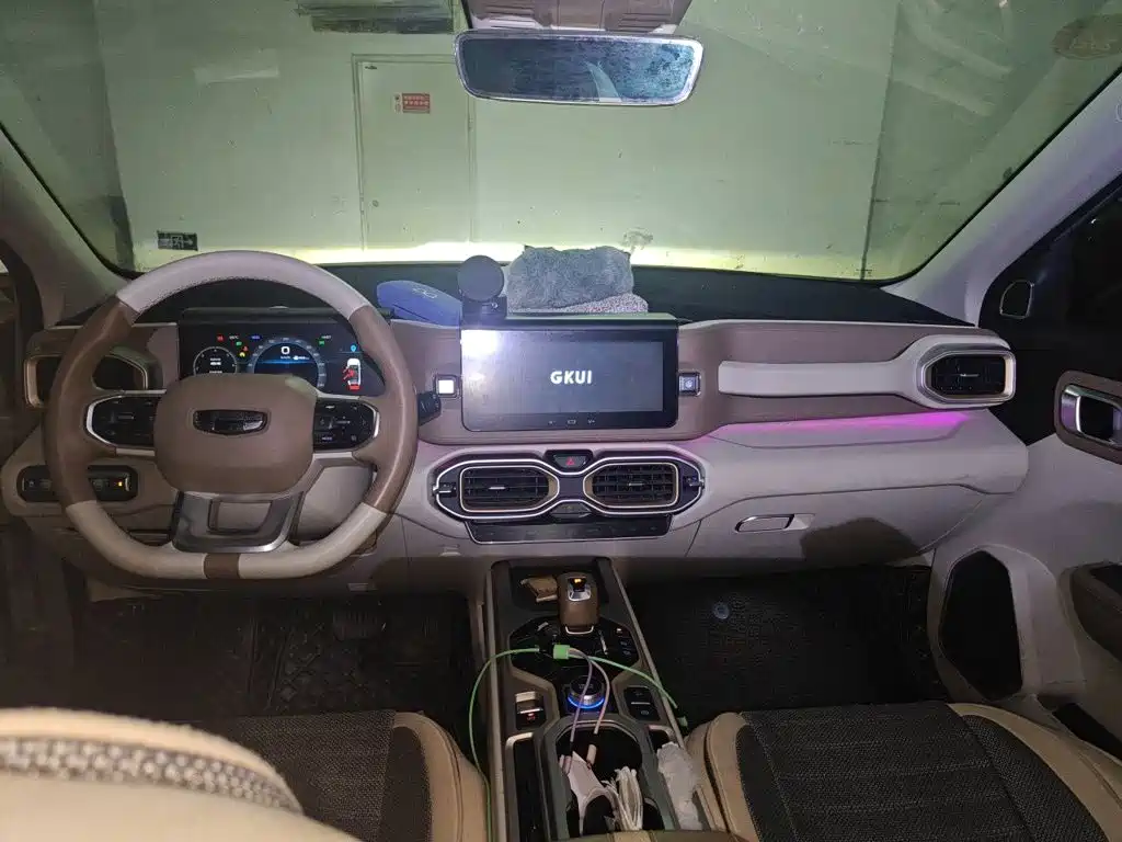 Geely Icon — фото 10