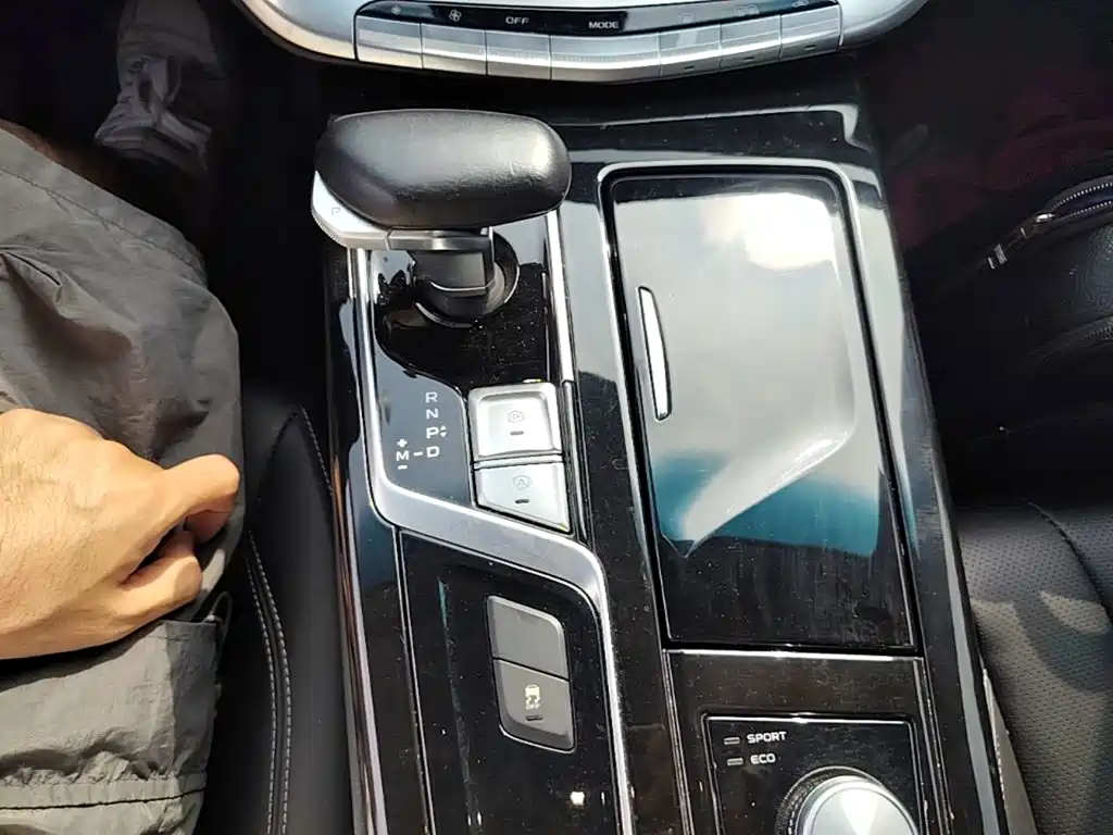 Geely Borui — фото 14