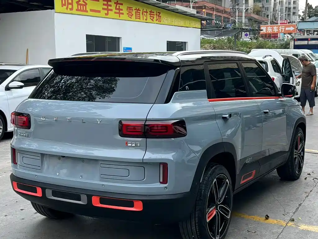 Geely Icon — фото 4