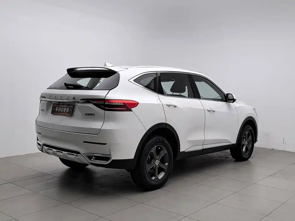 Haval F7 — фото 2