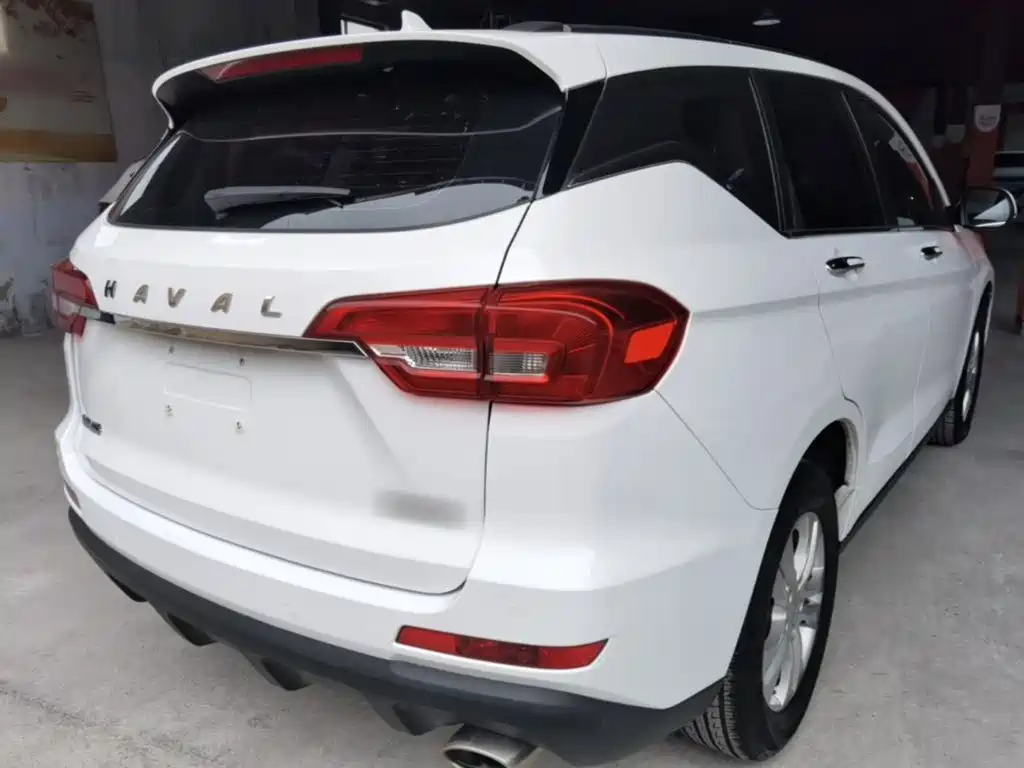 Haval M6 — фото 7