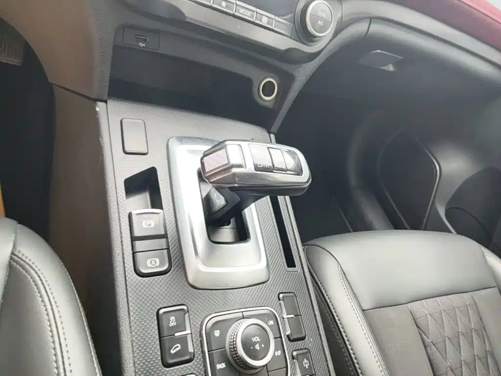 Haval H6 Coupe — фото 14