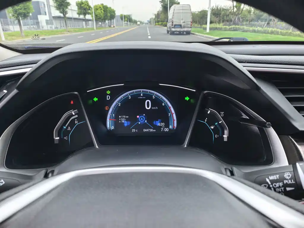 Honda Civic — фото 6