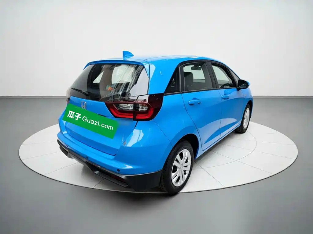 Honda Fit — фото 6
