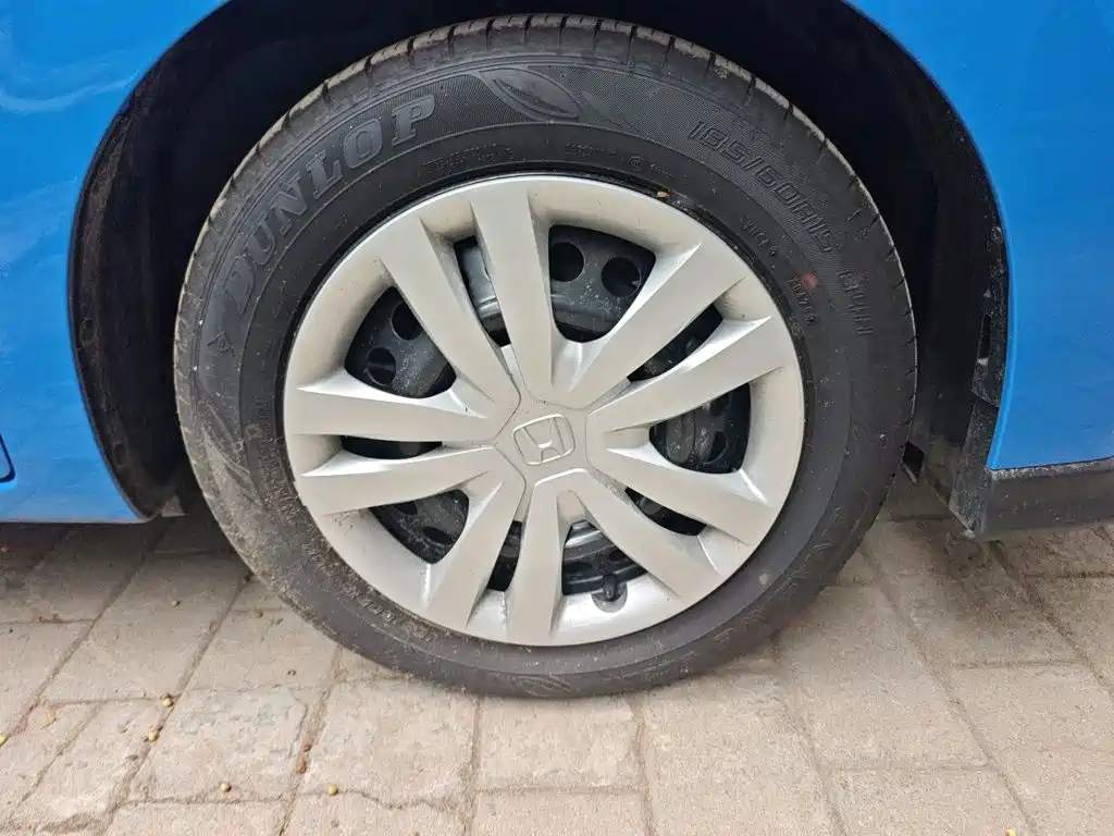 Honda Fit — фото 8