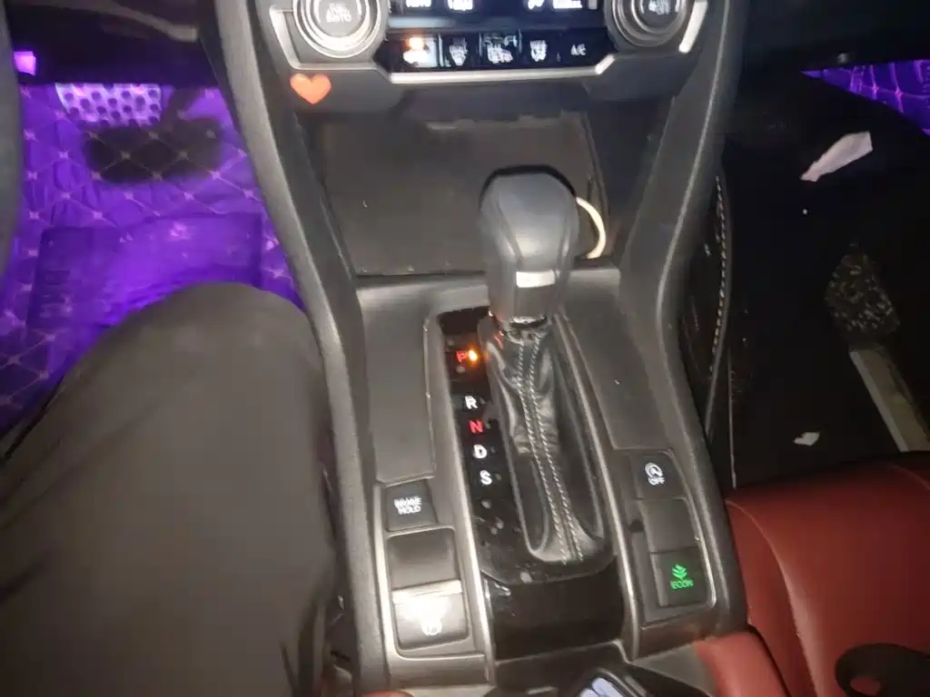 Honda Civic — фото 14