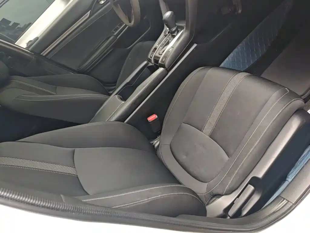Honda Civic — фото 25