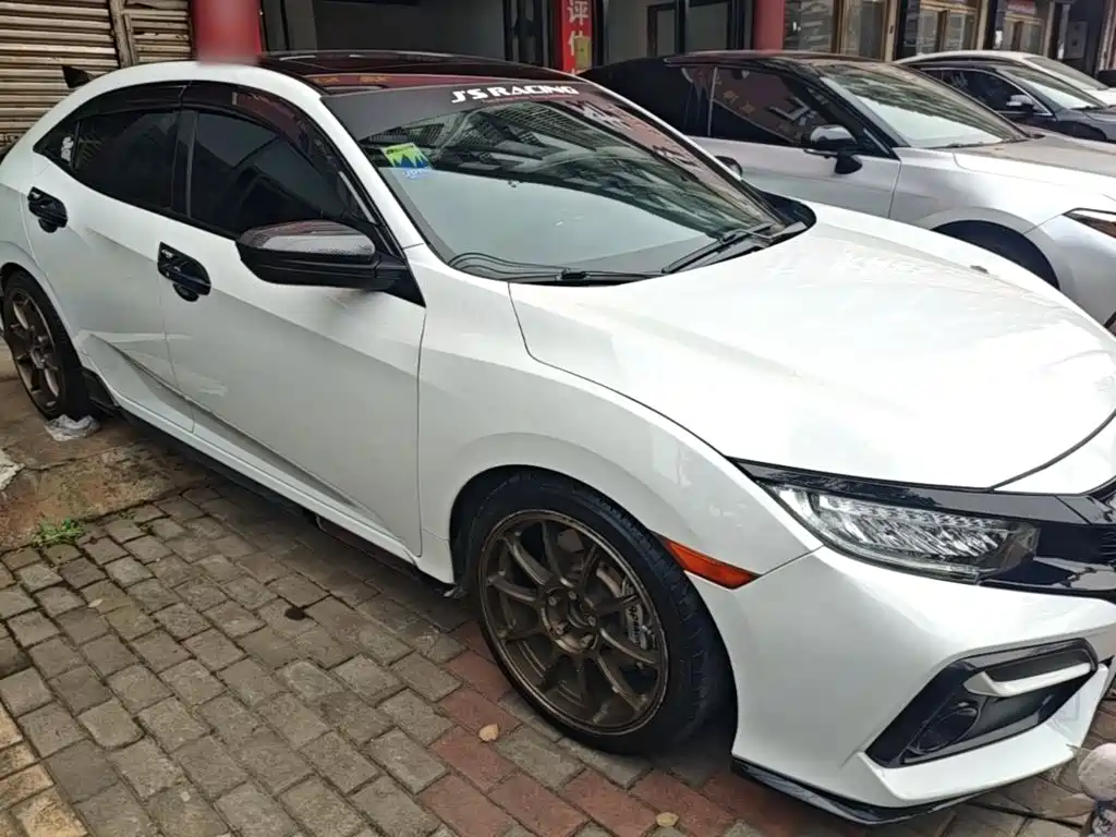 Honda Civic — фото 4