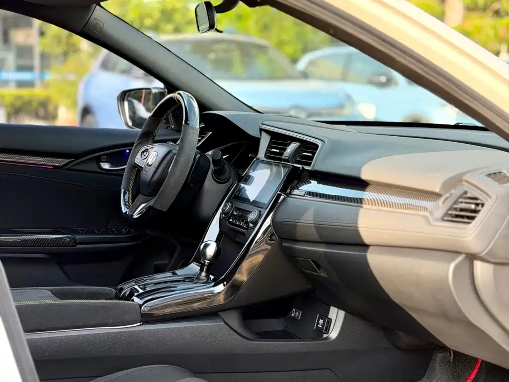 Honda Civic — фото 19