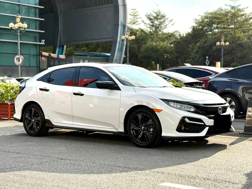 Honda Civic — фото 7
