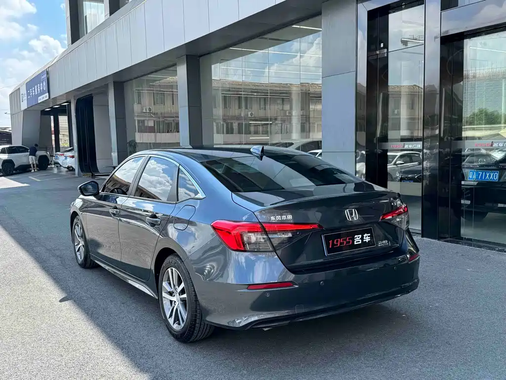 Honda Civic — фото 7