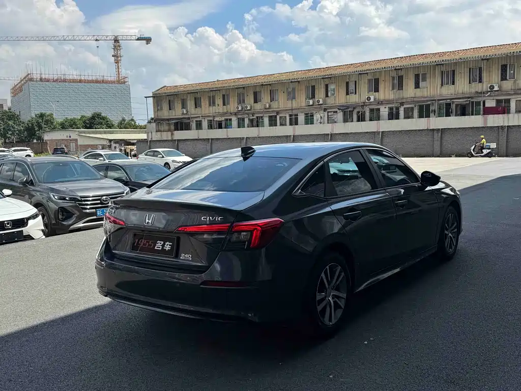 Honda Civic — фото 9