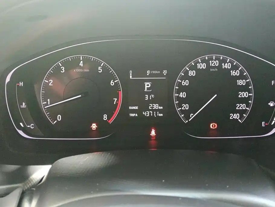 Honda Inspire — фото 14