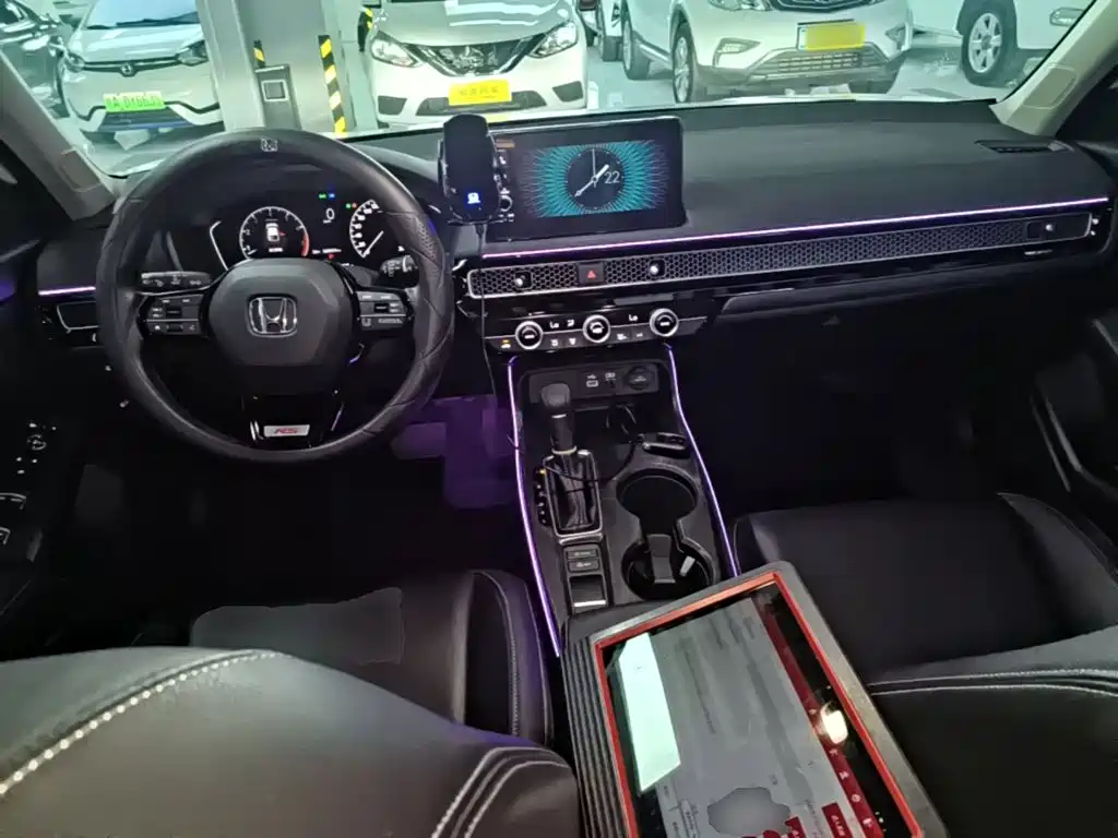 Honda Civic — фото 10