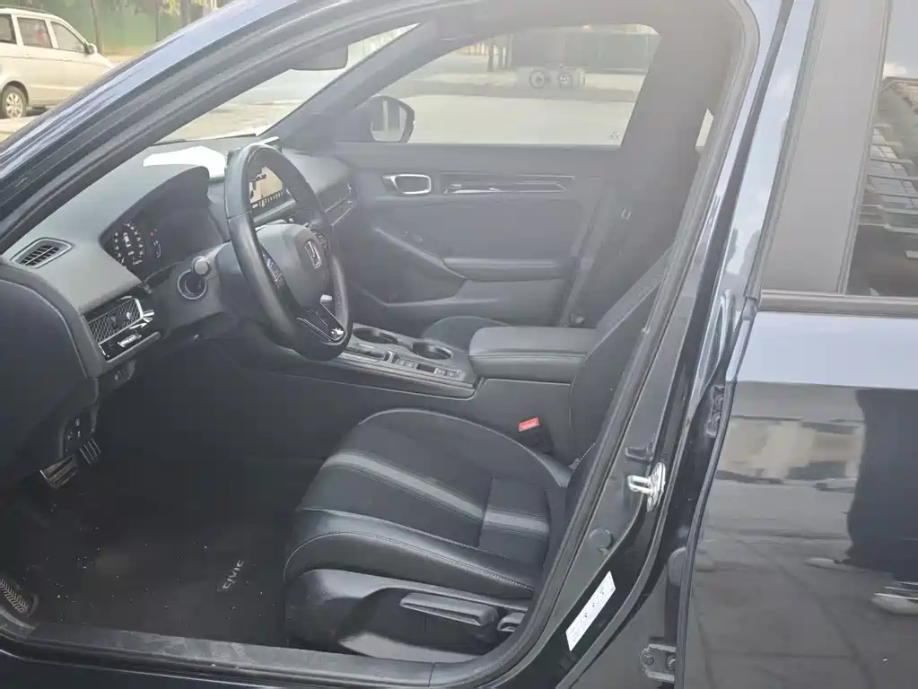 Honda Civic — фото 4