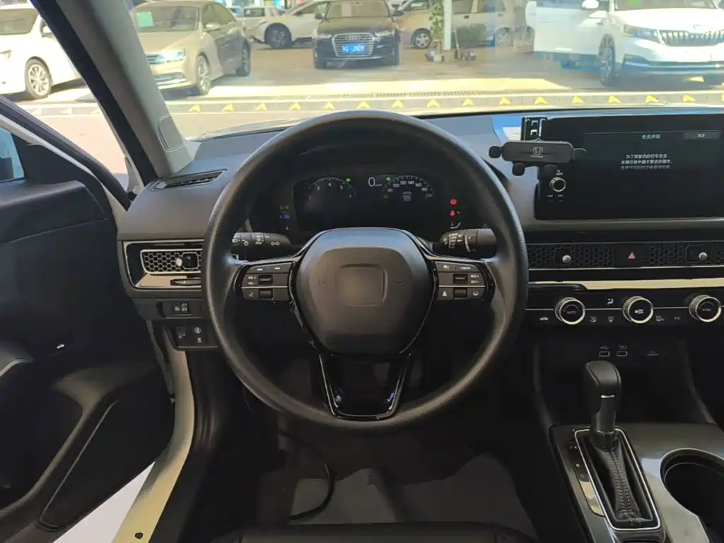 Honda Civic — фото 11