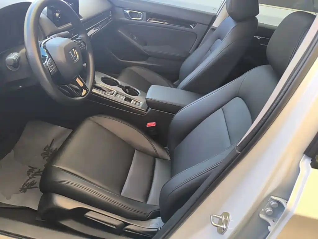 Honda Civic — фото 15