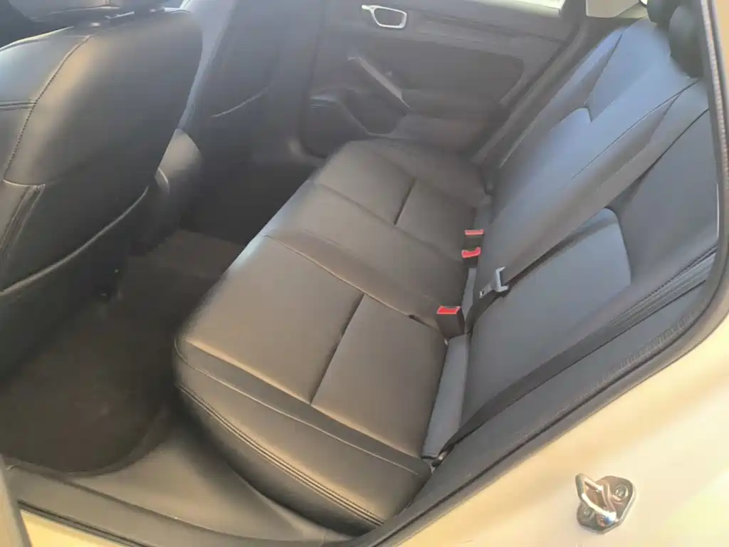 Honda Civic — фото 17