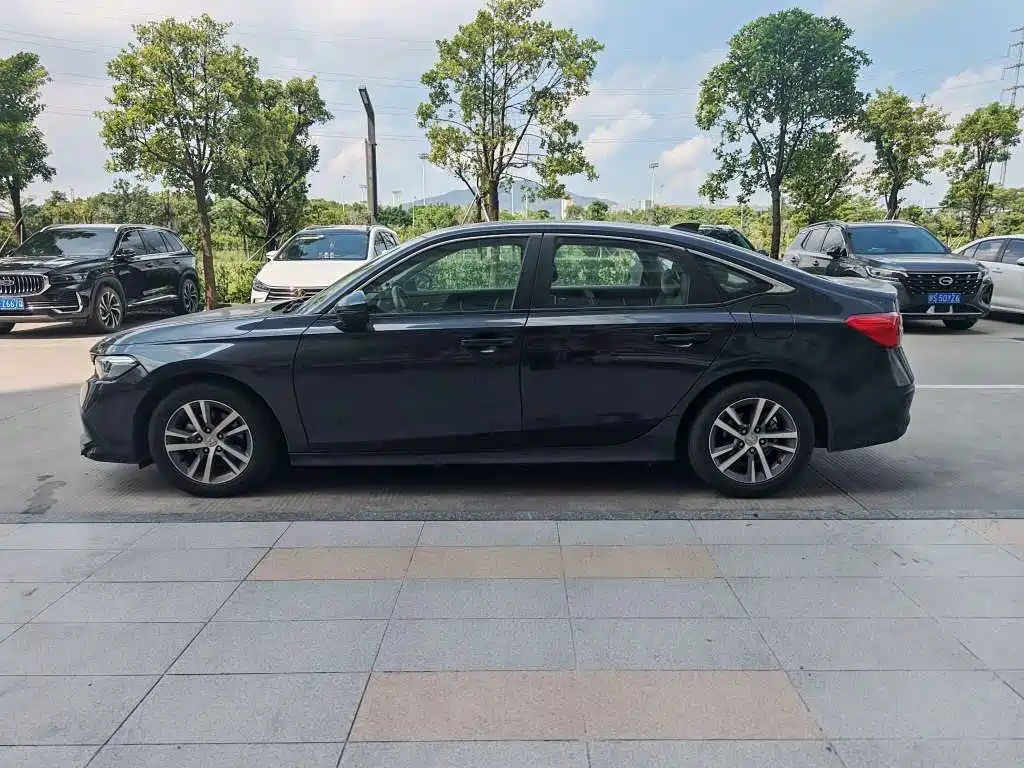 Honda Civic — фото 3