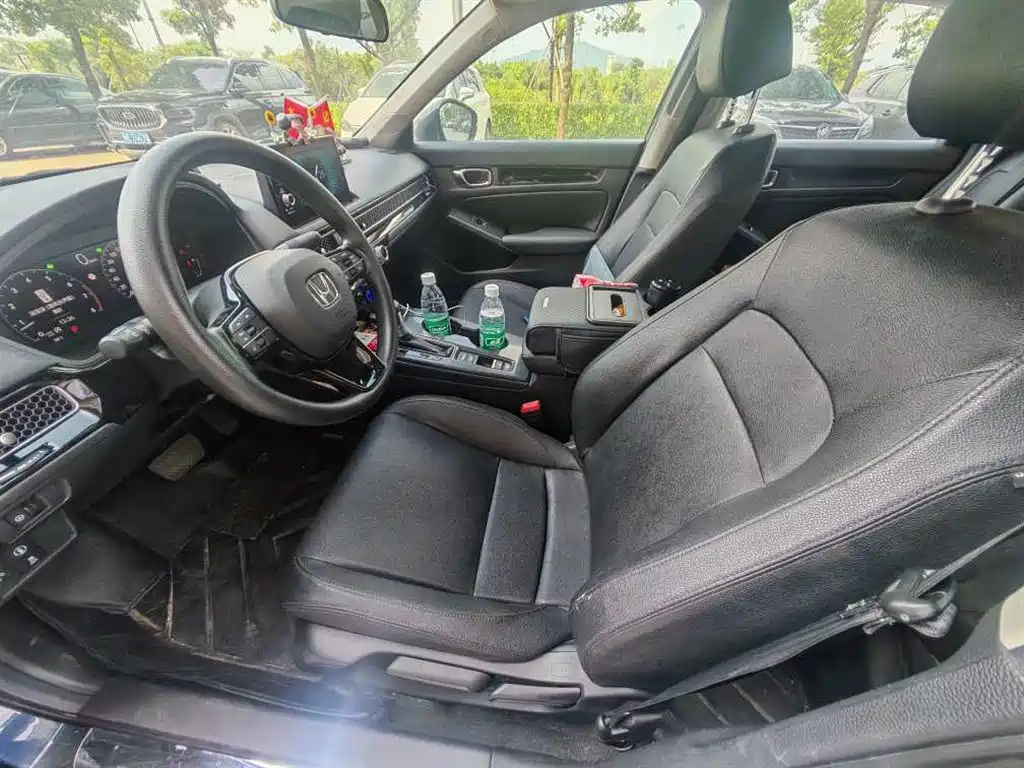 Honda Civic — фото 7