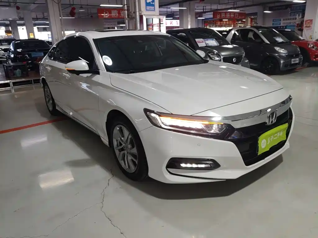 Honda Accord — фото 4