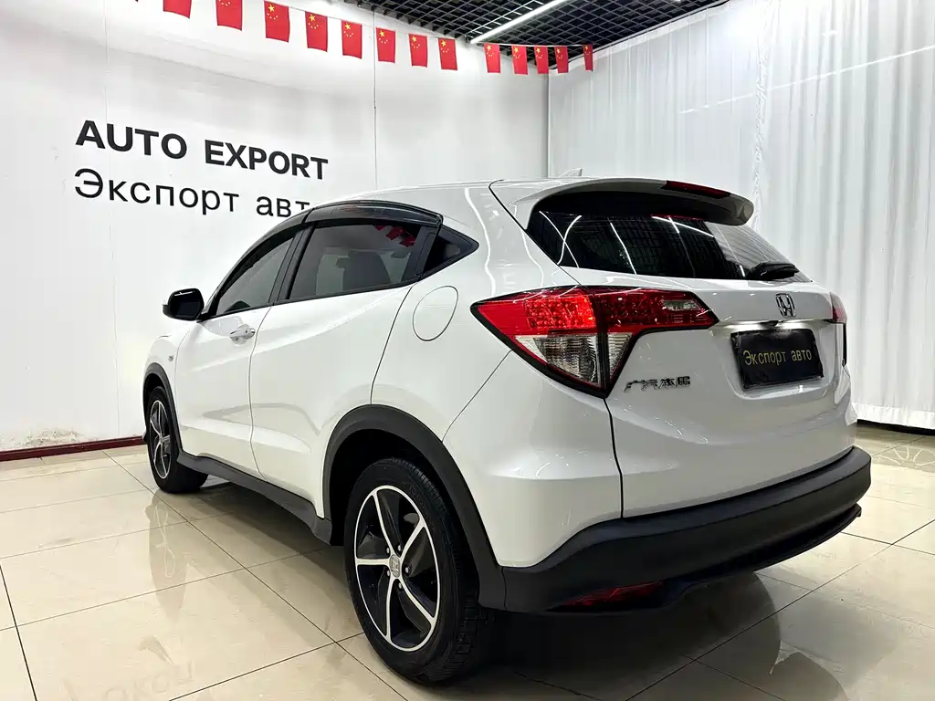Honda Vezel — фото 6