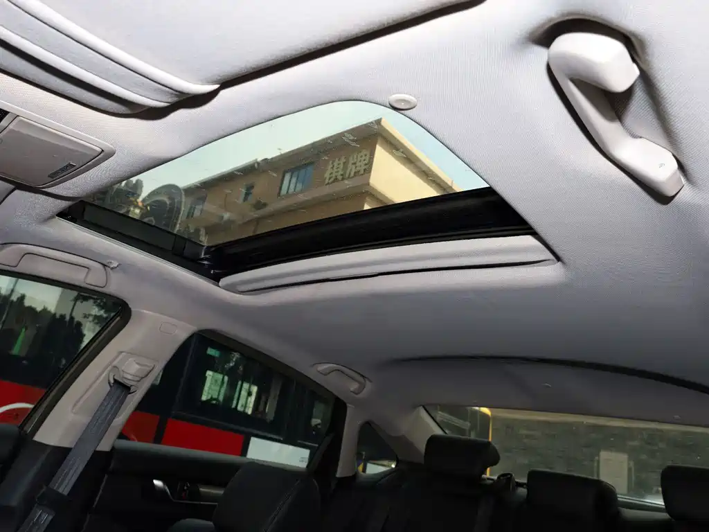 Honda Accord — фото 18