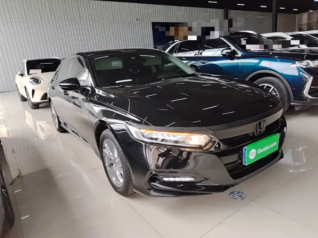 Honda Accord — фото 4