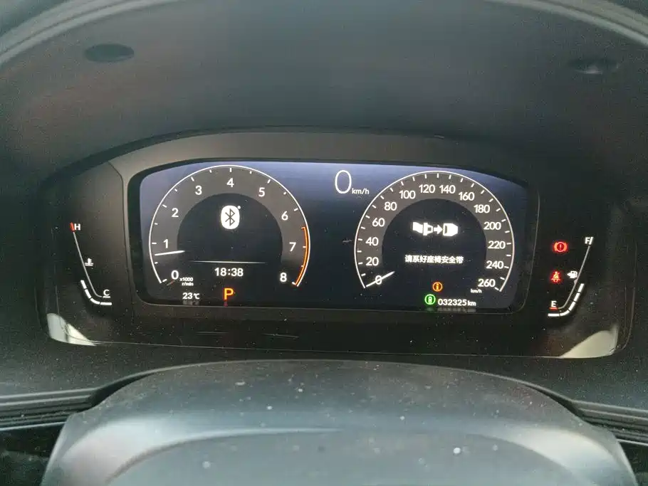 Honda Civic — фото 14