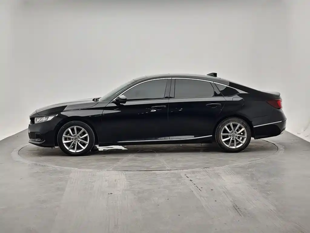 Honda Accord — фото 2