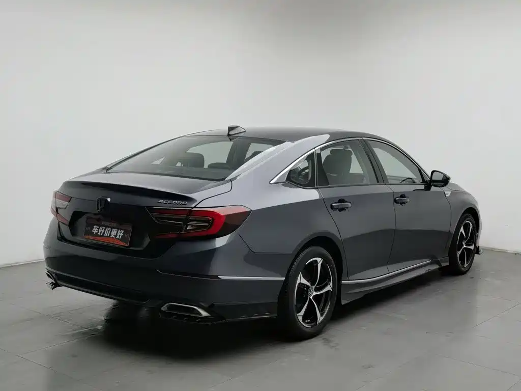 Honda Accord — фото 2