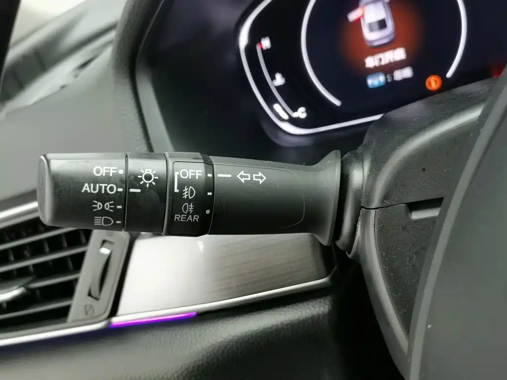 Honda Accord — фото 21