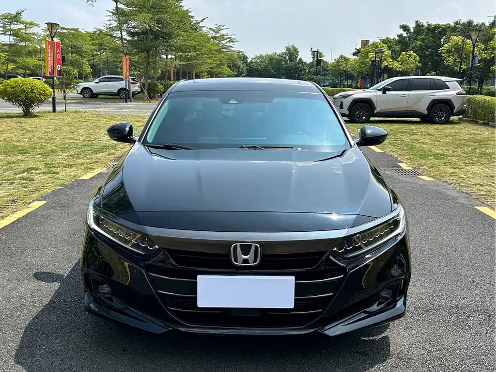 Honda Accord — фото 2