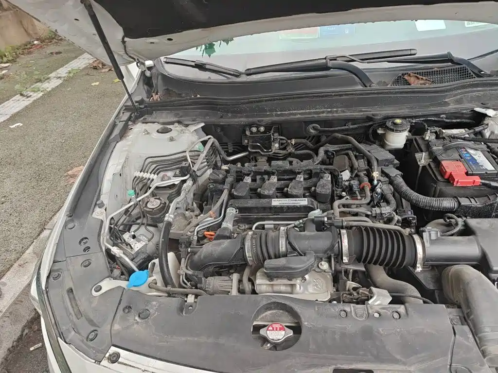 Honda Accord — фото 20