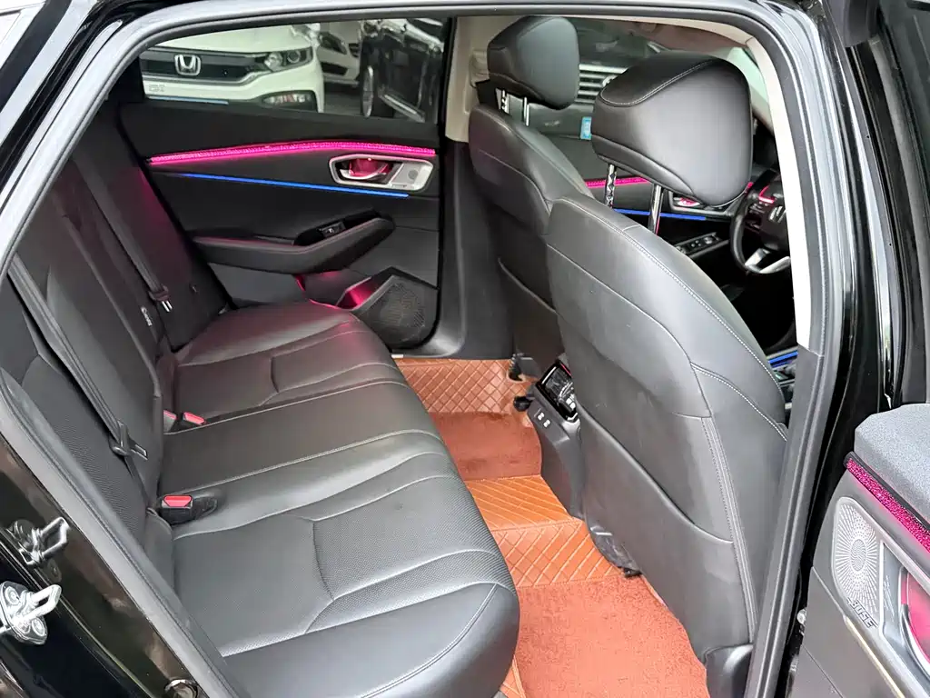 Honda Accord — фото 10