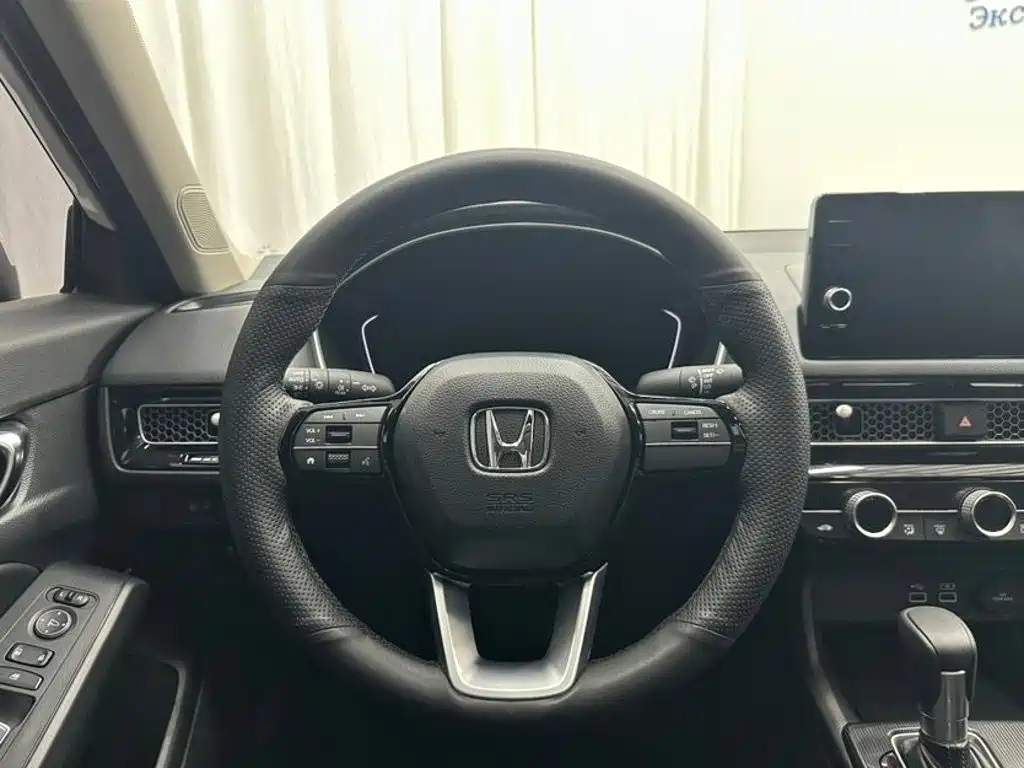 Honda Civic — фото 11