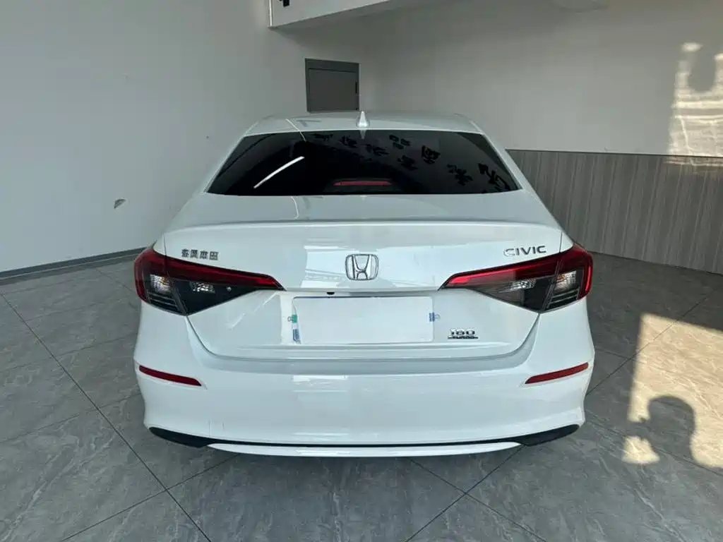 Honda Civic — фото 5