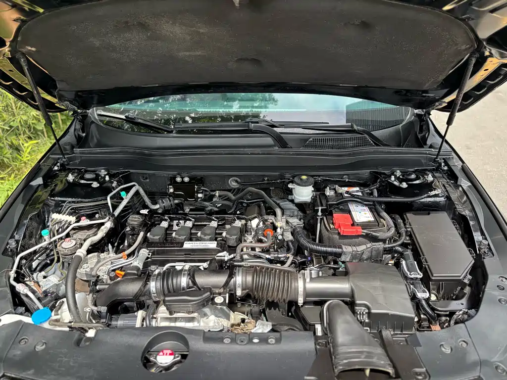 Honda Accord — фото 23