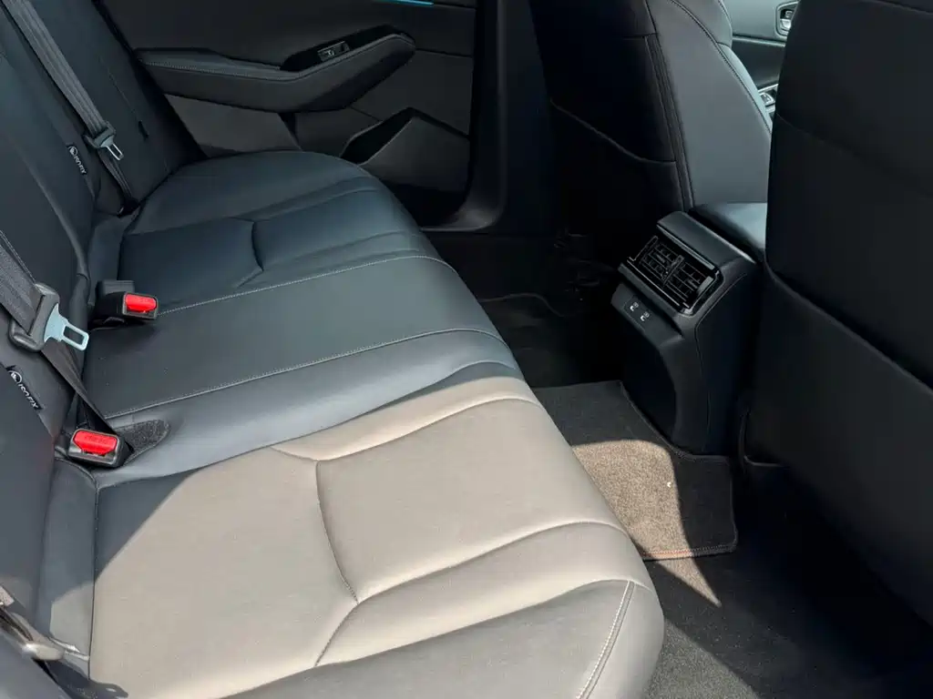 Honda Accord — фото 11