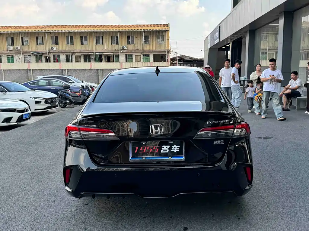 Honda Inspire — фото 8