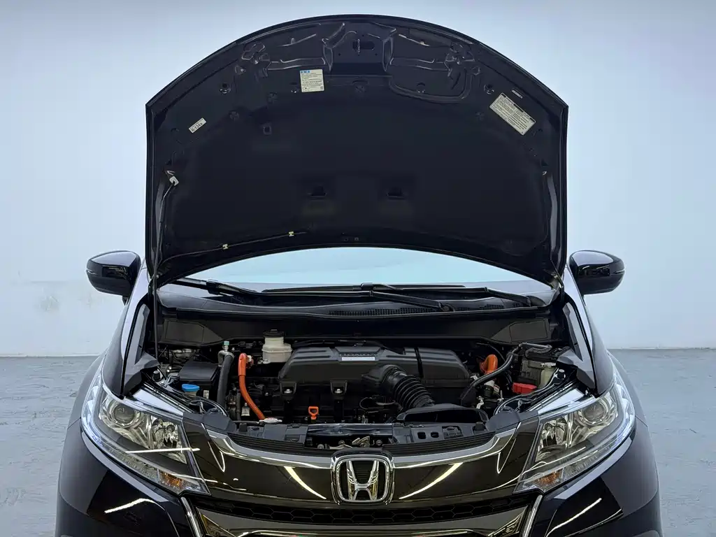 Honda Odyssey — фото 18