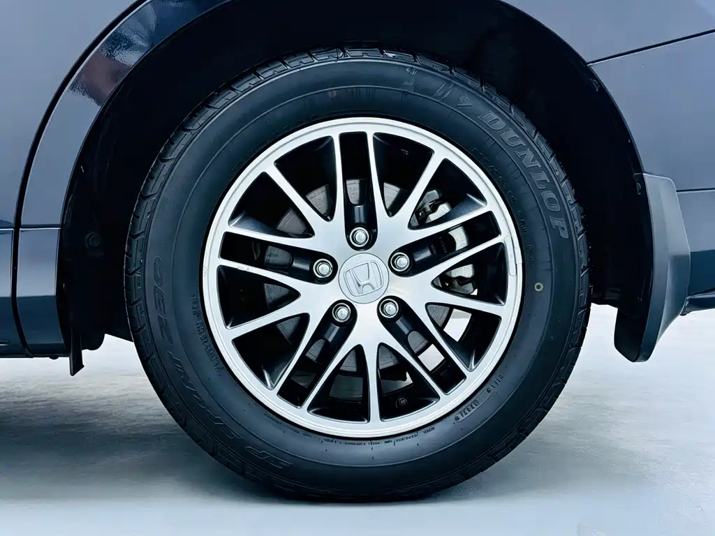 Honda Odyssey — фото 10